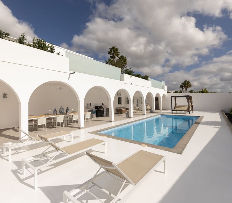 Contact The Hamptons Lanzarote